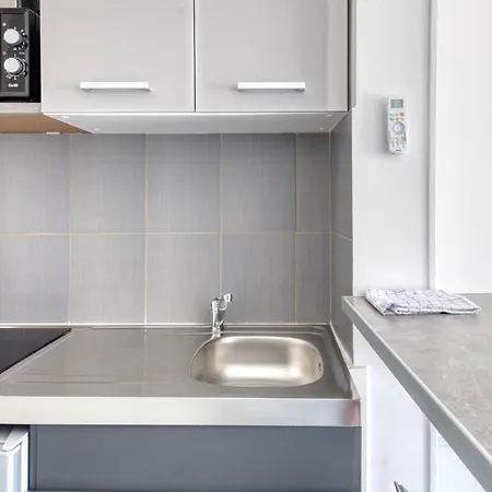 ✹studio Modern In The Golden Square ✹ Apartment Nice