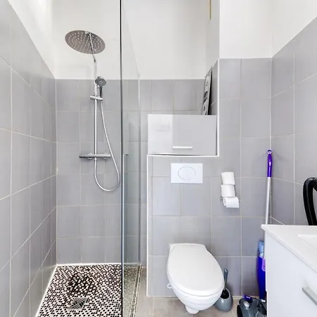 ✹studio Modern In The Golden Square ✹